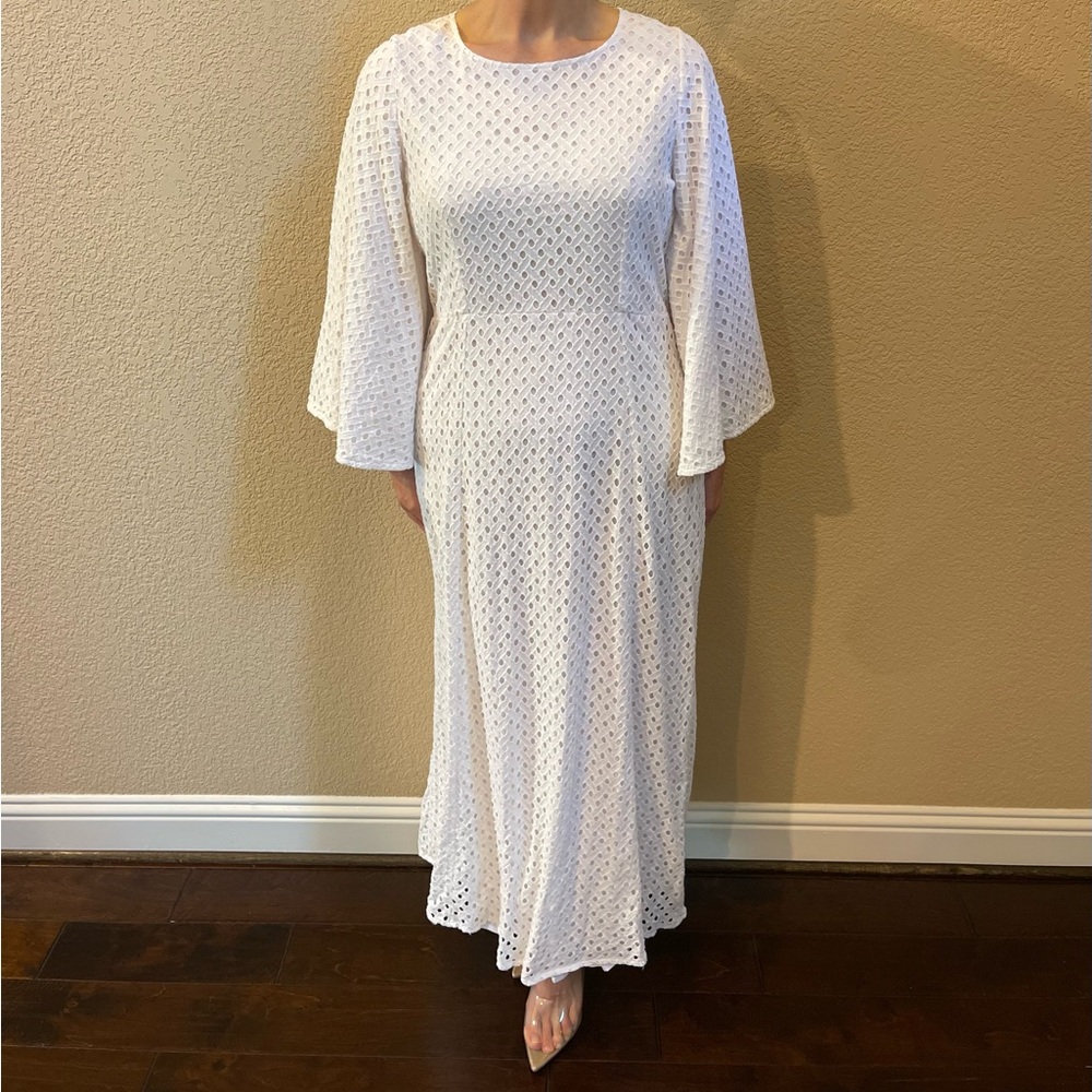 Anthropologie//3/4 sleeve//maxi dress//White//NWT//Size 12